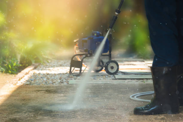 Best Gutter Cleaning  in Martsville, IN